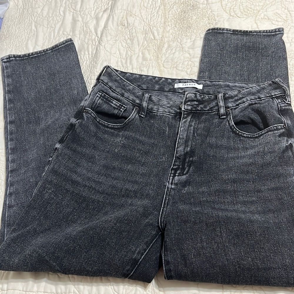 Pacsun Mom jeans
